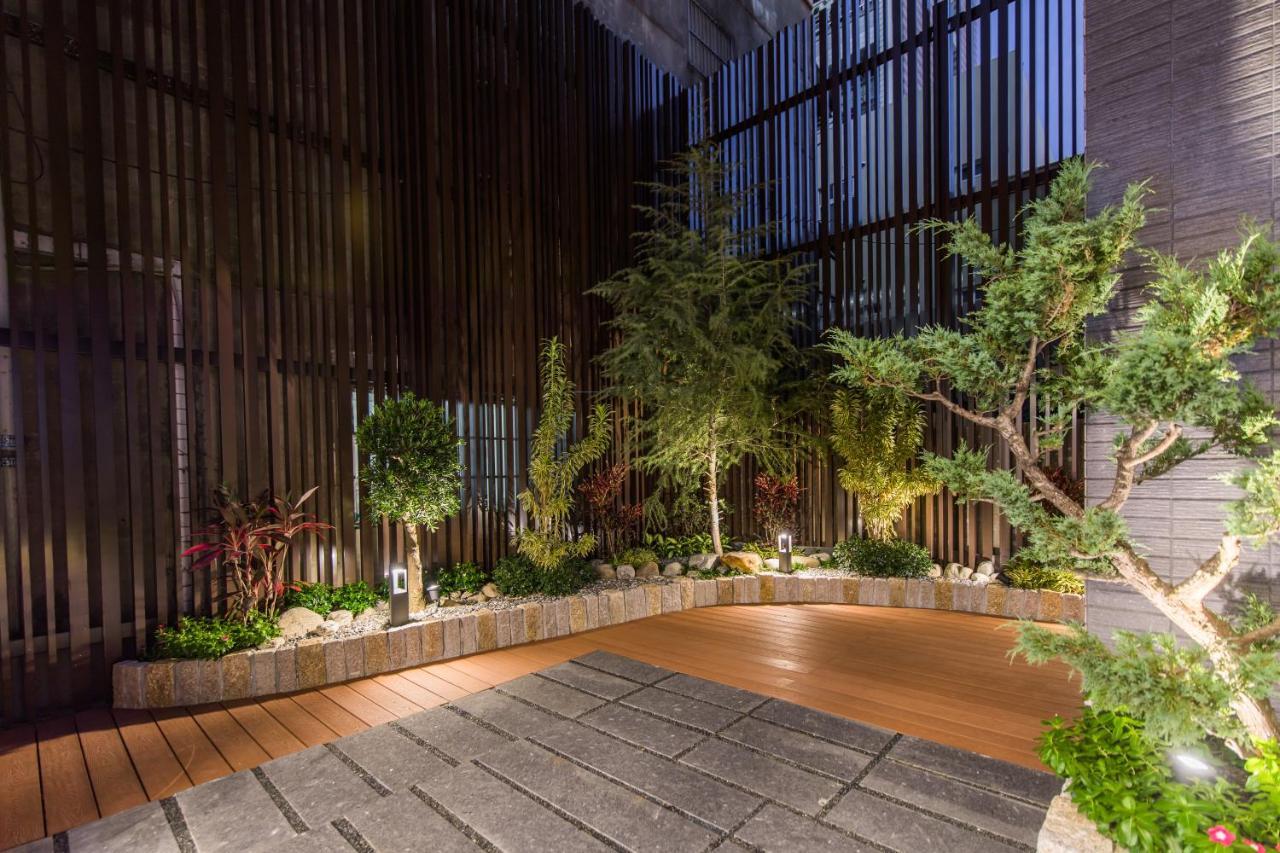 He-Jia Hotel Miaoli Exterior photo