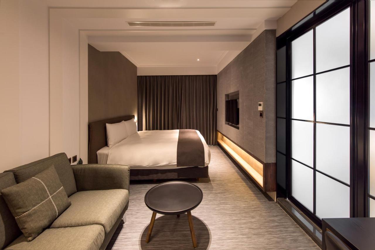 He-Jia Hotel Miaoli Exterior photo