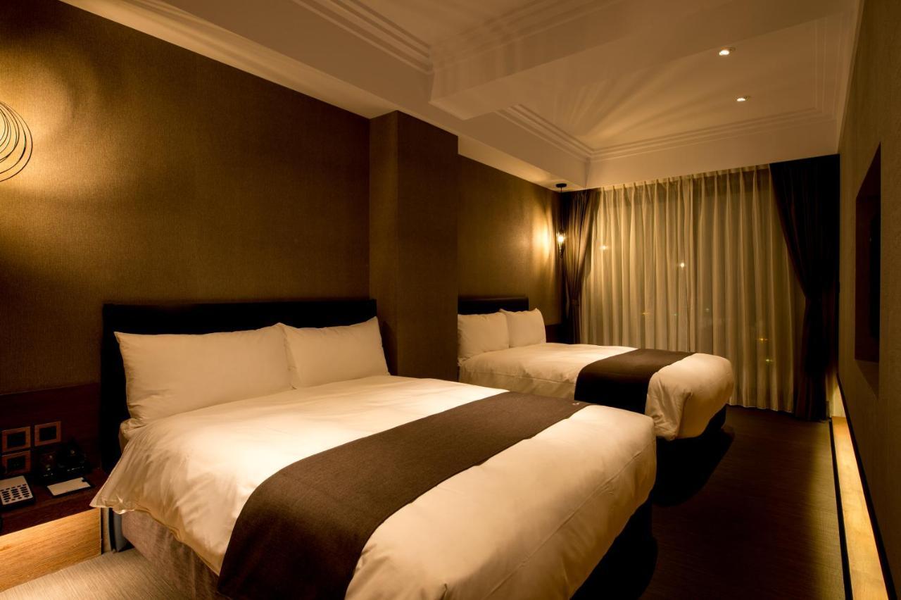 He-Jia Hotel Miaoli Exterior photo