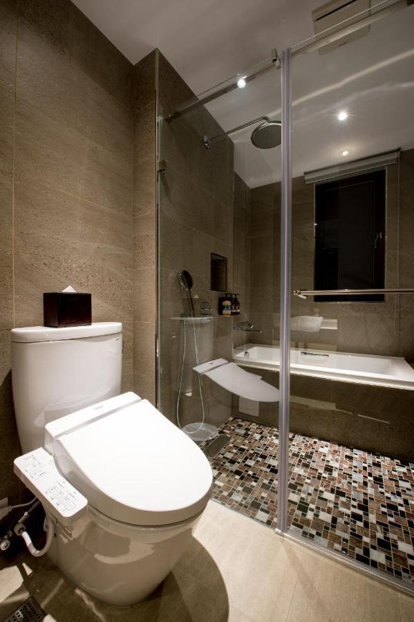 He-Jia Hotel Miaoli Exterior photo